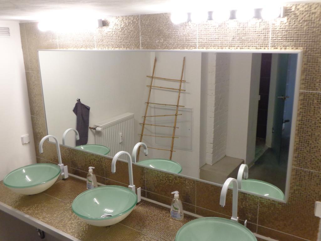 Minimal Hostel No 41 Берлин Екстериор снимка
