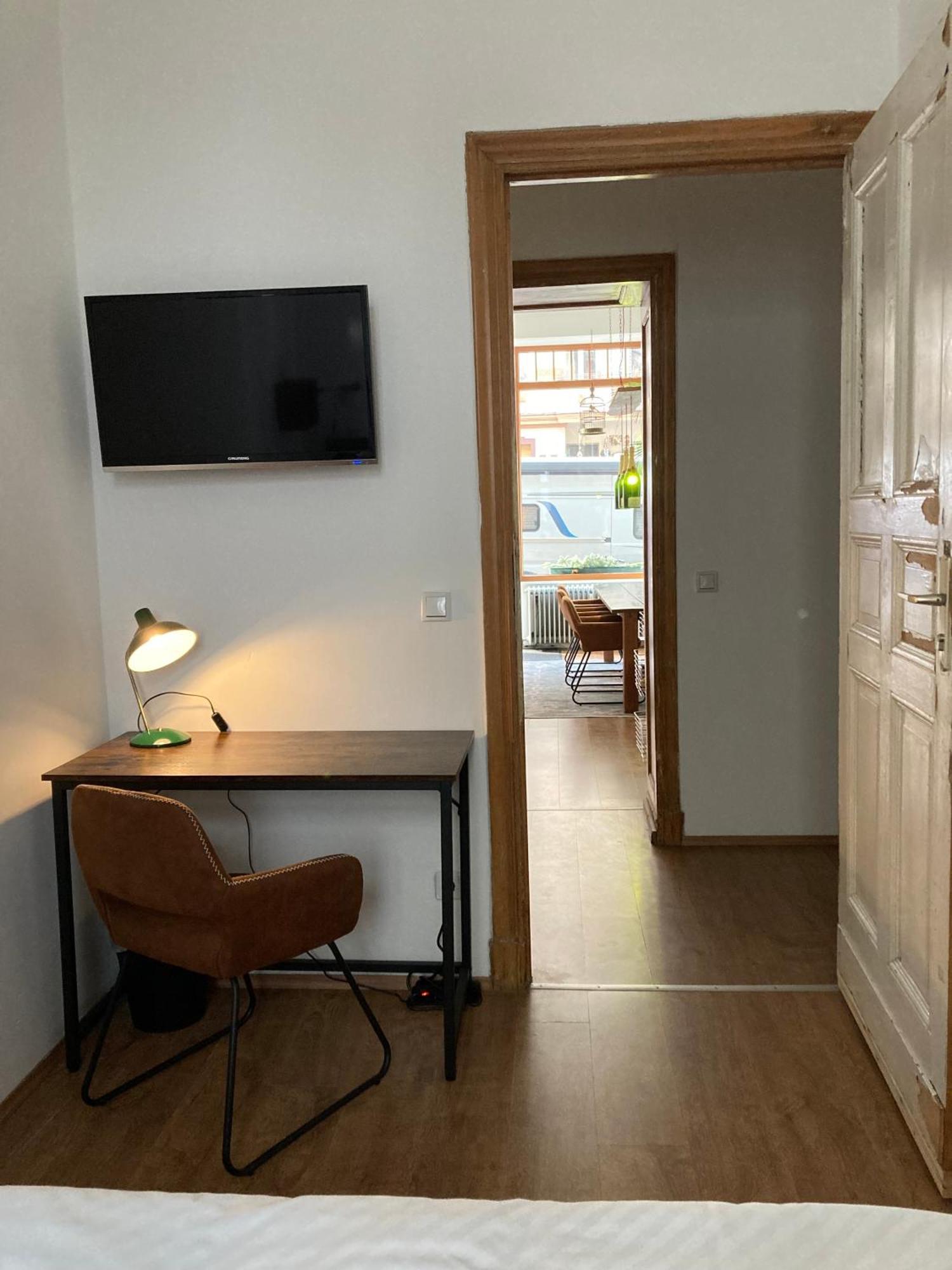 Minimal Hostel No 41 Берлин Екстериор снимка