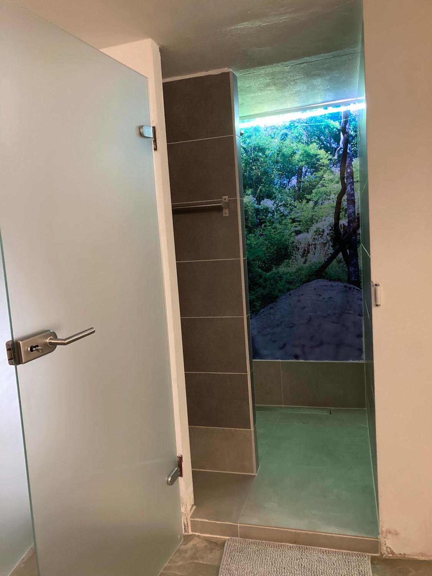 Minimal Hostel No 41 Берлин Екстериор снимка