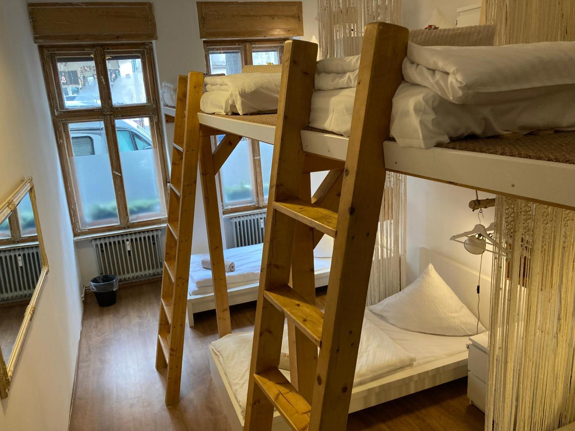 Minimal Hostel No 41 Берлин Екстериор снимка
